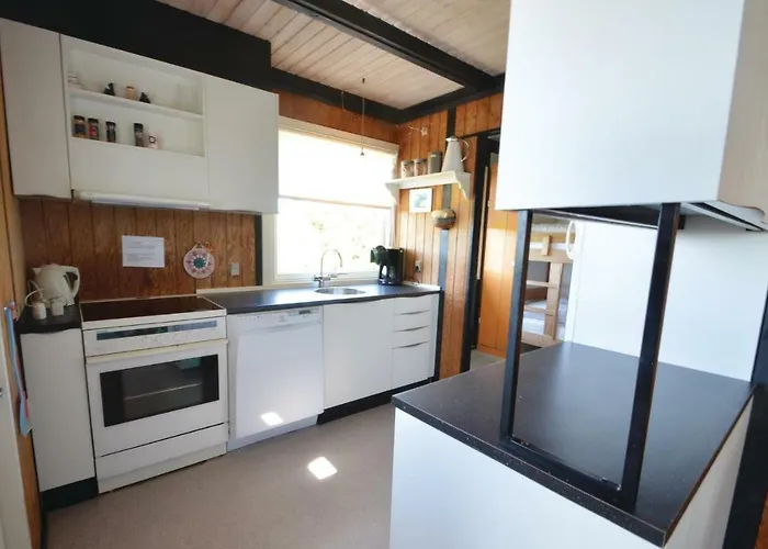 Three-bedroom In Hurup Thy Feriehus Doverodde